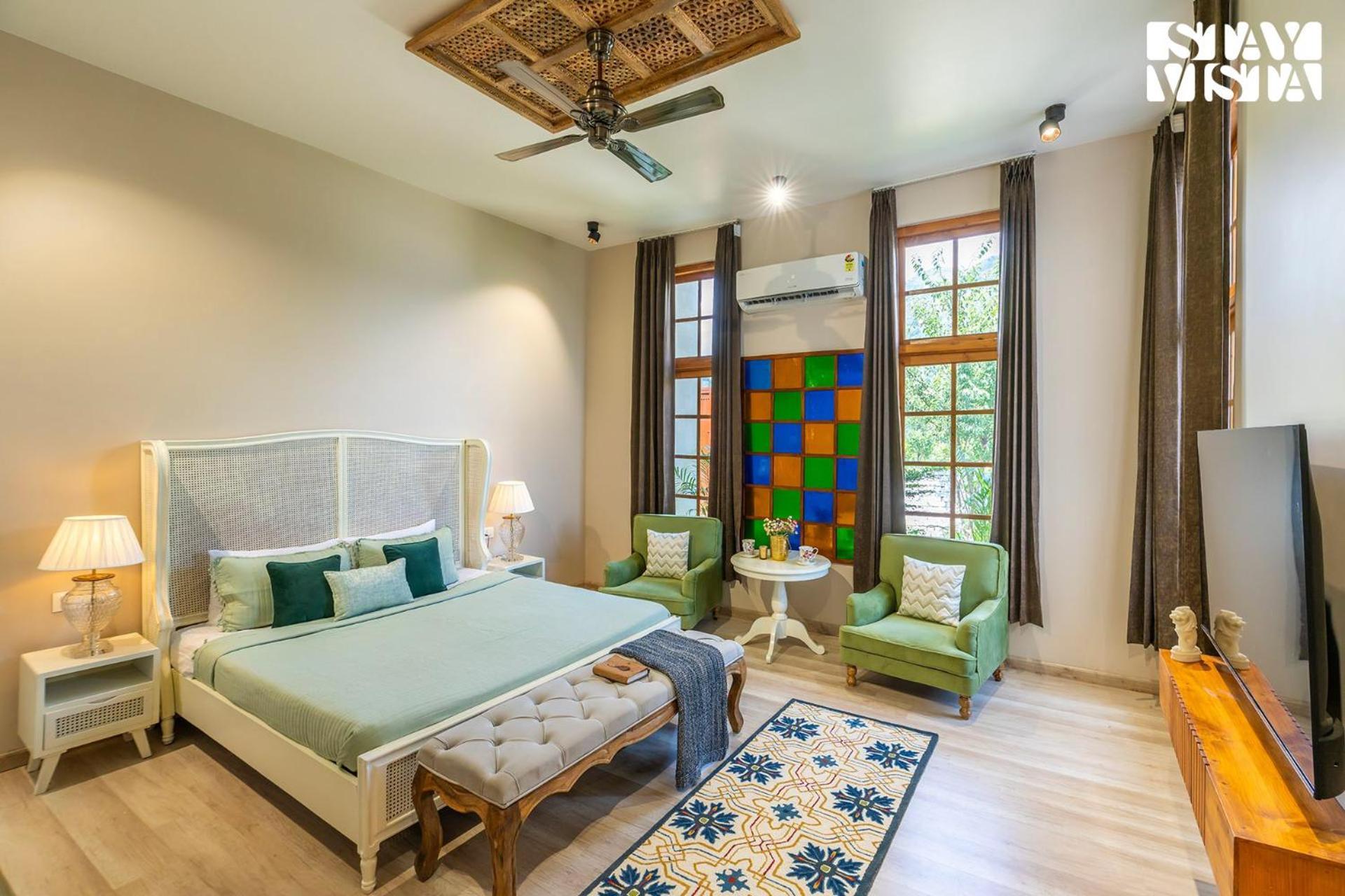 Stayvista At The Oakridge 4 Bhk Villa In Dharamshala With Jacuzzi & Balcony Chamba  Exterior foto